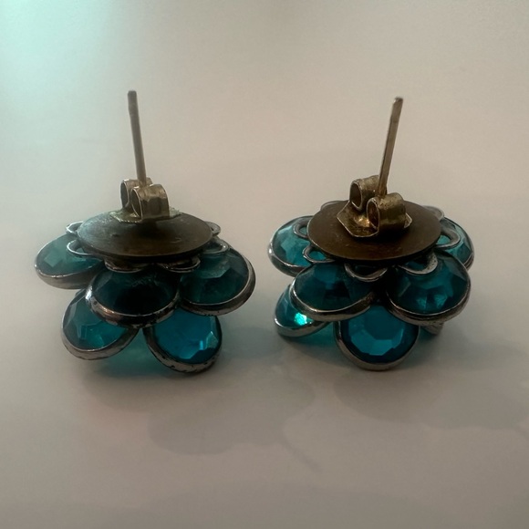 Anthropologie Crystal Flower Stud Turquoise Earrings - Picture 4 of 6